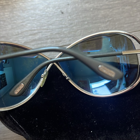 Tom Ford Silver Miranda Sunglasses - Picture 4 of 8